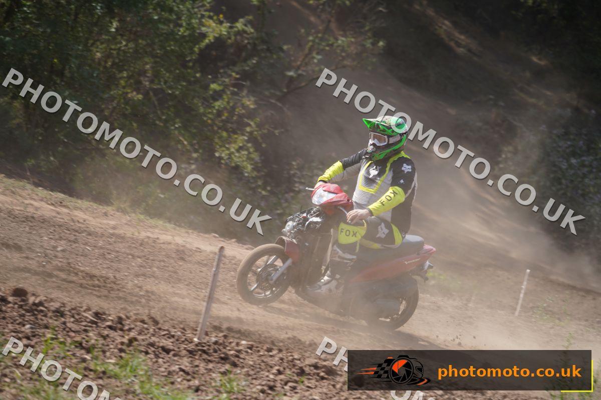 Berm Components - STC20 Private Hire DSC02265