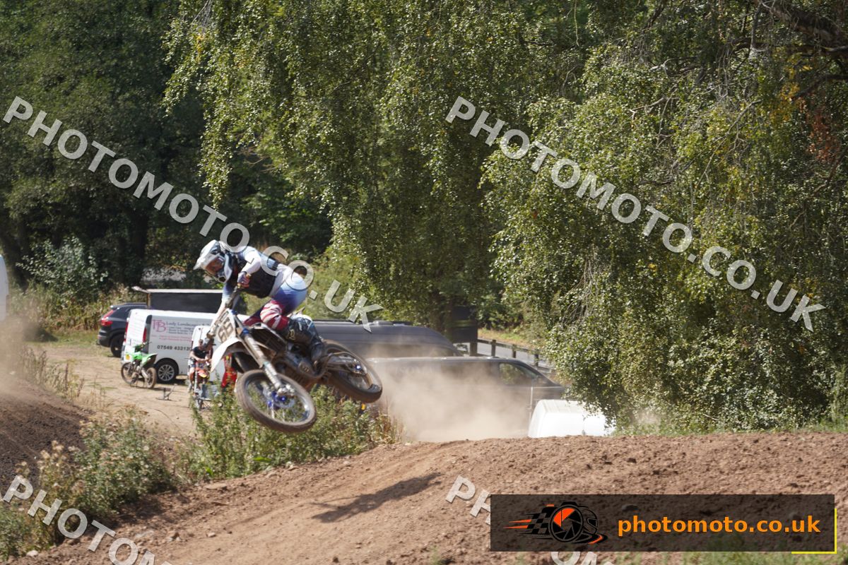Berm Components - STC20 Private Hire DSC02249