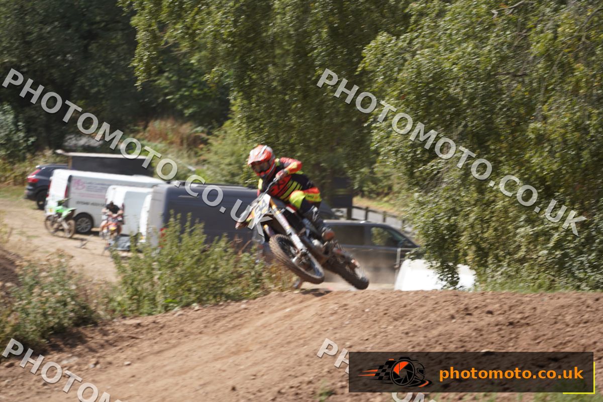 Berm Components - STC20 Private Hire DSC02298