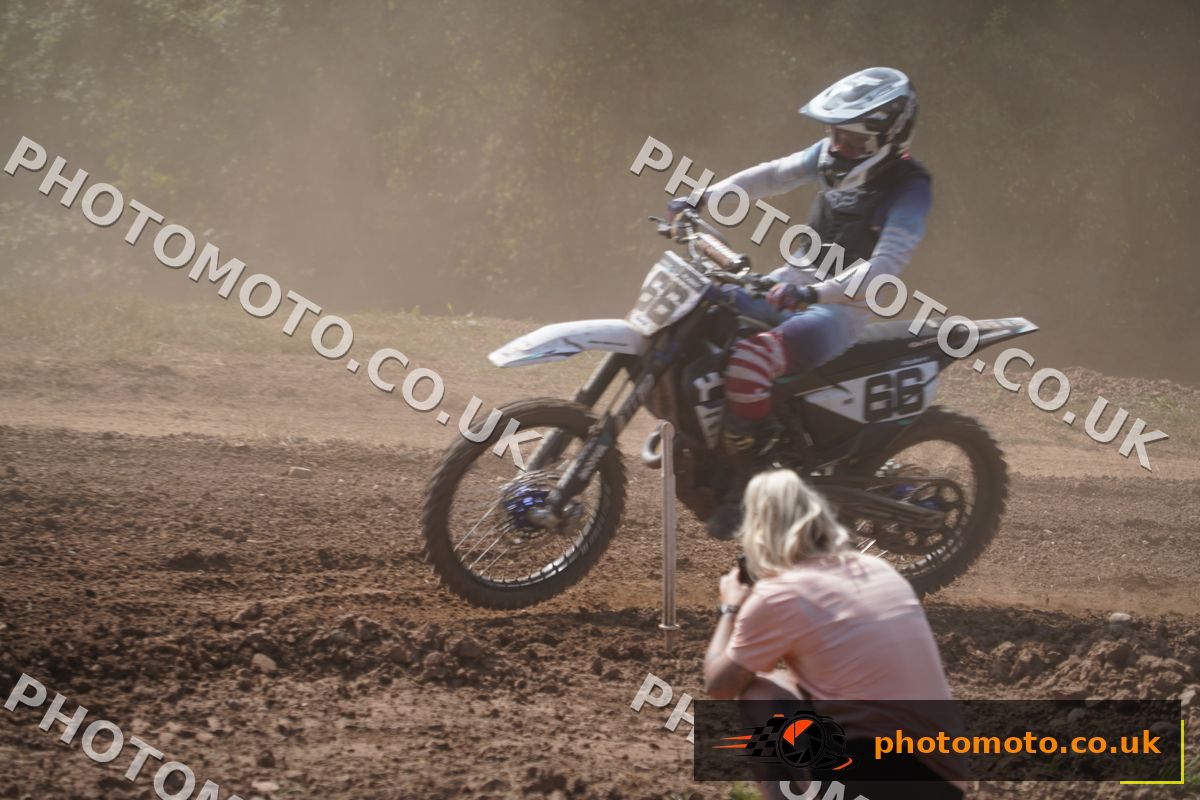 Berm Components - STC20 Private Hire DSC02367