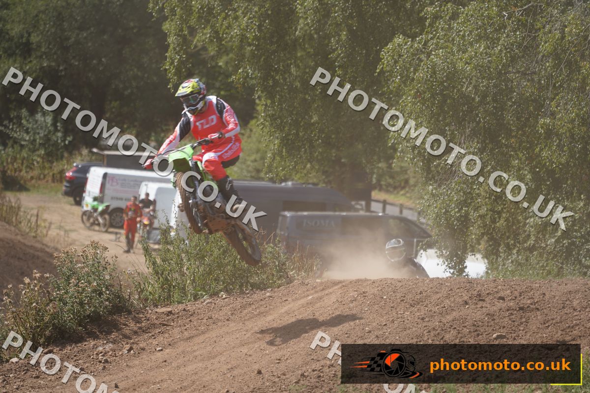 Berm Components - STC20 Private Hire DSC02324